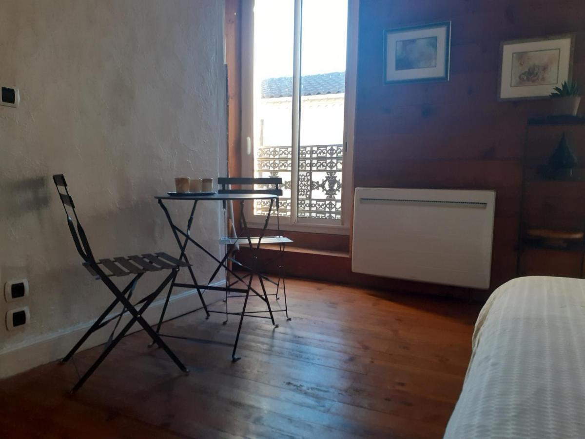 Chambre Chez Annick Samadet Екстериор снимка
