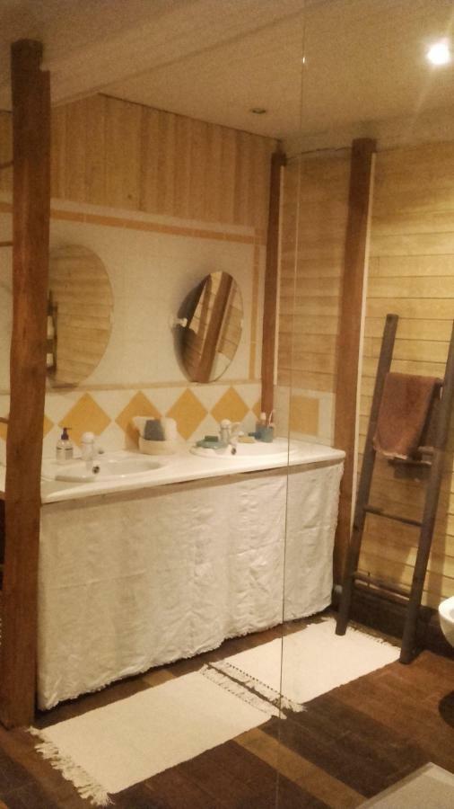 Chambre Chez Annick Samadet Екстериор снимка